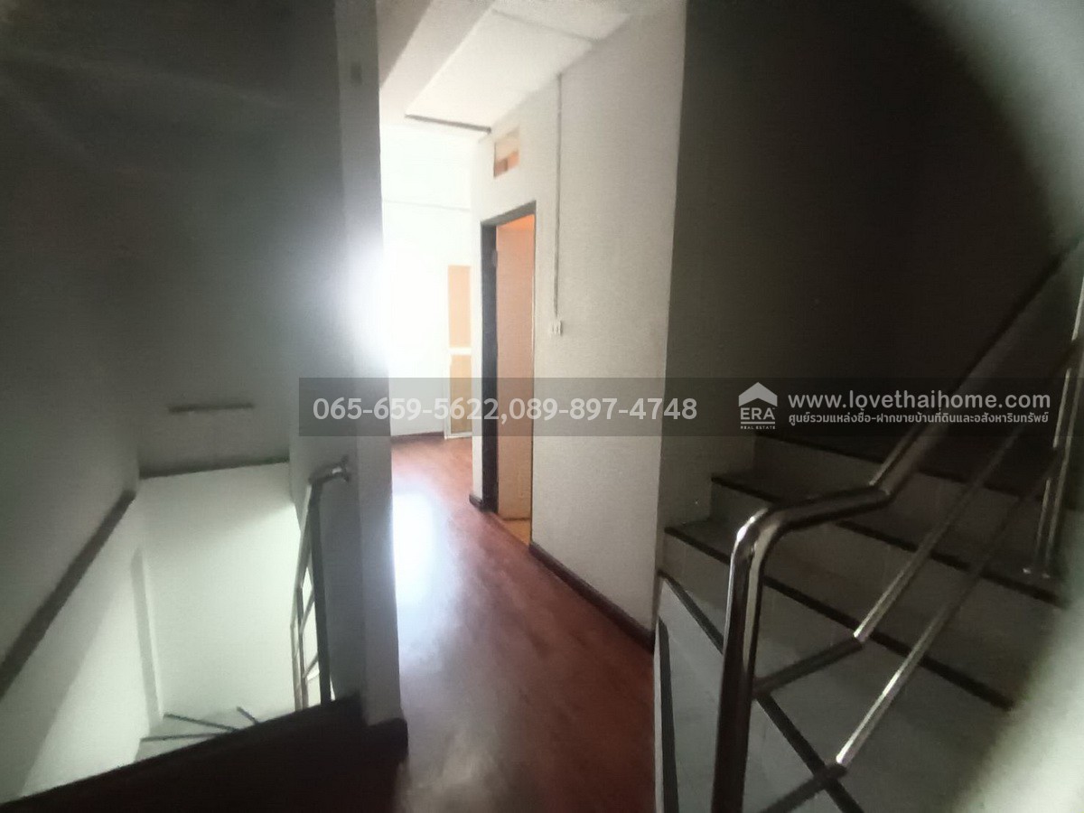 ขายตึกแถว4ชั้น พระองค์เจ้าสาย คลอง4 ธัญบุรี ปทุมธานี พื้นที่17.5ตรว. ราคา5.29ล้าน ทำเลเยี่ยมสุดยอด ติดถนนใหญ่ เหมาะค้าขายหรือทำออฟฟิศ รีบจองด่วนช้าอดเป็นเจ้าของ