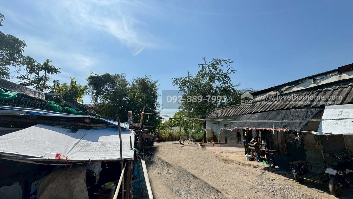 ขายที่ดิน ถนนเพชรเกษม79 ซอย14 พื้นที่ 50 ตรว. ขาย 1.4 ล้านบาท ทำเลดี ใกล้ตลาดสด เพชรเกษม79