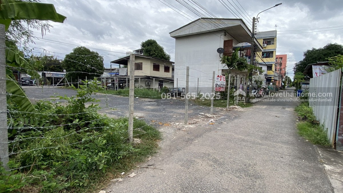 ขายที่ดินซอยหทัยราษฎร์15 เป็นเส้นทางลัดออกรามอินทรา117ได้ พื้นที่97ตรว.ถมแล้ว ติดถนนหน้าหลัง ขายถูกสุดๆ เพียงแค่45,000 บาท/ตรว.เท่านั้น ห่างจากถนนหทัยราษฏร์เพียงแค่56เมตร ทำเลดีๆแบบนี้ ขายถูกขนาดนี้หายากแล้วล่ะ